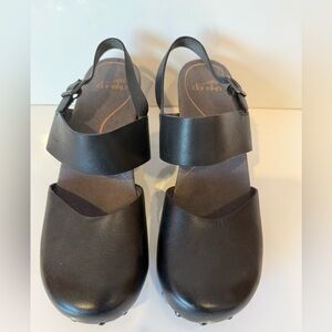 Dansko Thea sling back black sandals size 41
